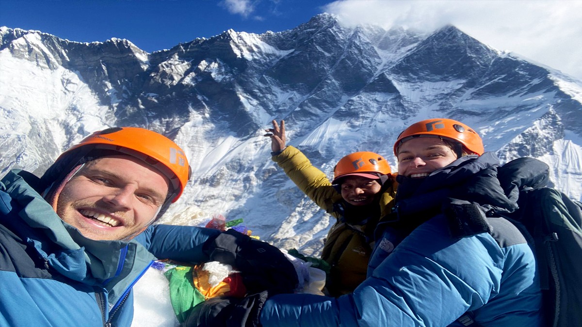 Island Peak Climbing -17 Days Package Cost Itineary